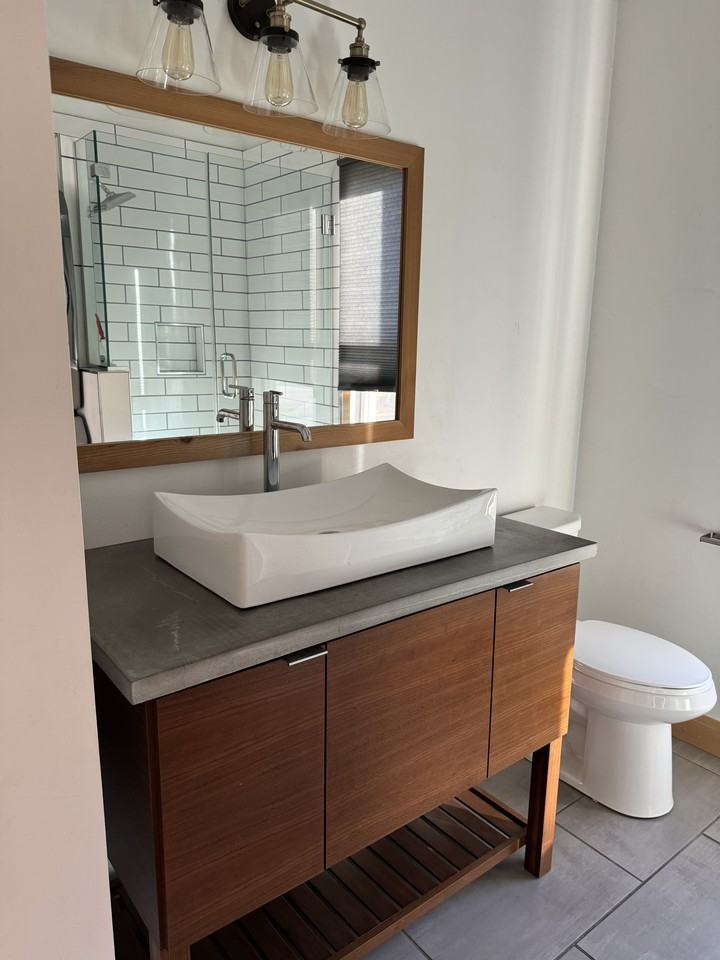 600 Washington St - Photo 2 of 6