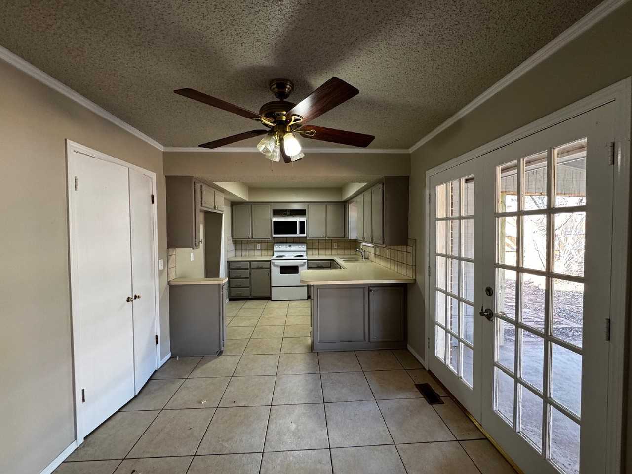 1309 Nw 184th St - Photo 3 of 13