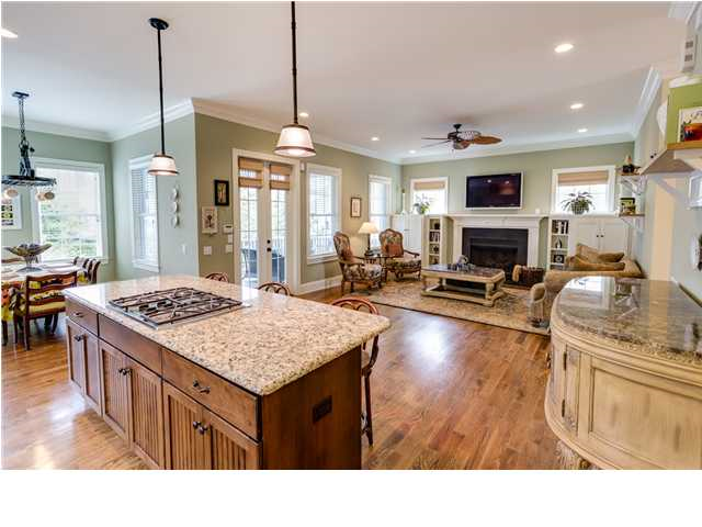 3015 Viscount St - Photo 7 of 36