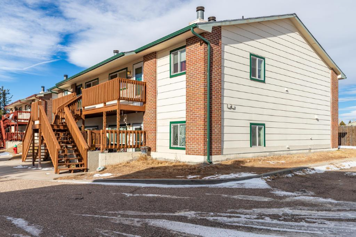 4051 Garden Ct - Photo 2 of 31