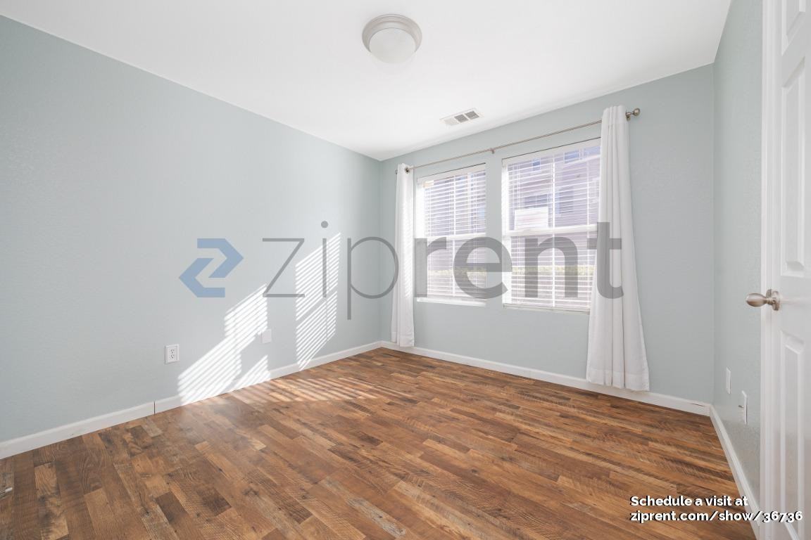 1653 Sourwood Pl - Photo 2 of 17