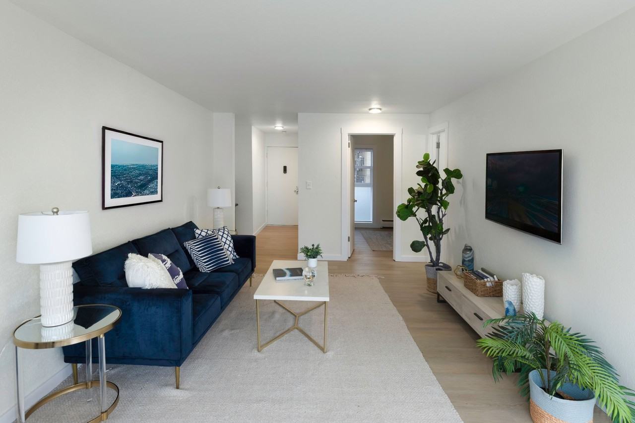 The Larkspur - Photo 4 of 50