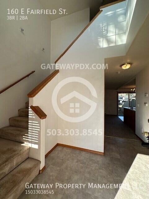 160 E Fairfield St - Photo 2 of 28