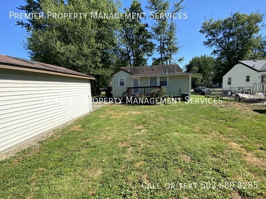 1013 Reeves Rd - Photo 2 of 16