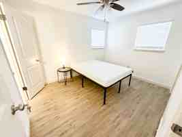 featured image of 4605 Nw Ozmun Ave