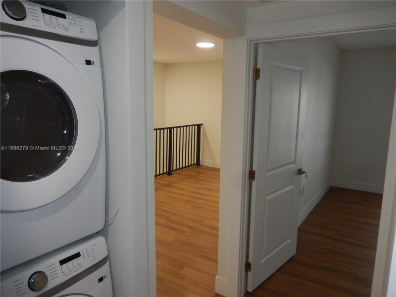 16955 Swave #10 - Photo 5 of 10