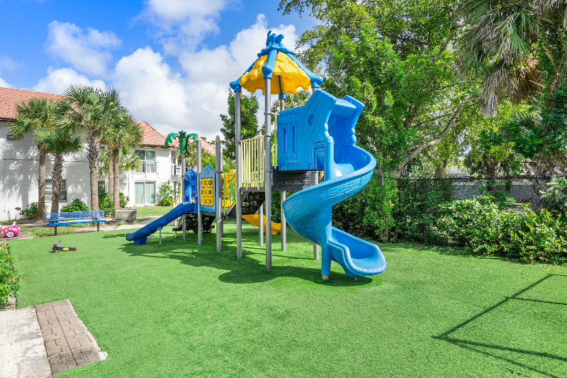 5850 Nw 17th Pl #221D - Photo 3 of 18