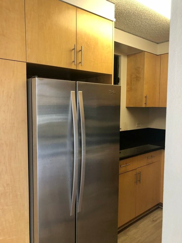 2100 Date St #705 - Photo 7 of 19