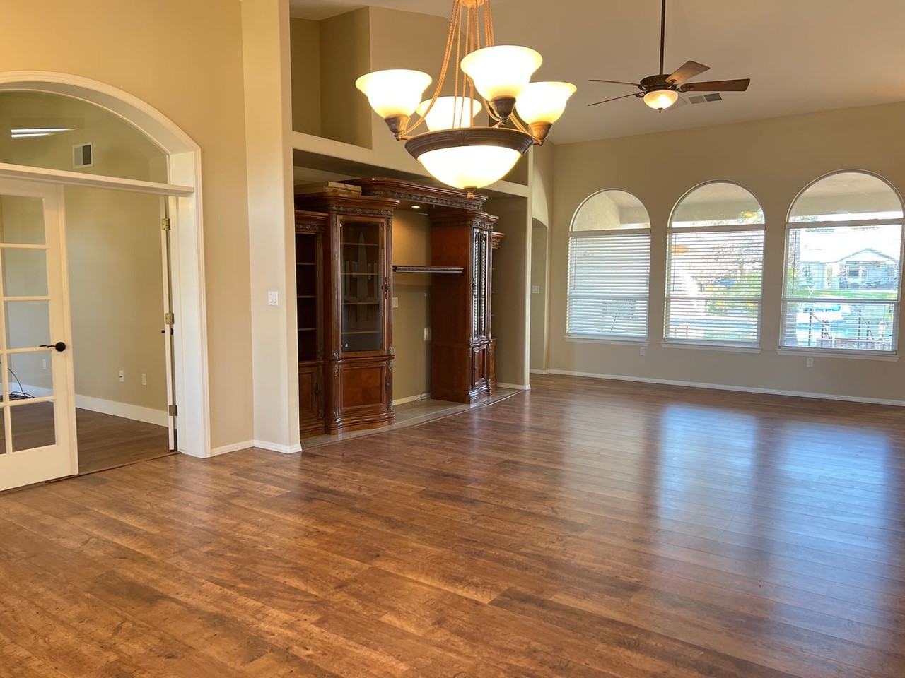 5403 Headlands Dr - Photo 3 of 27