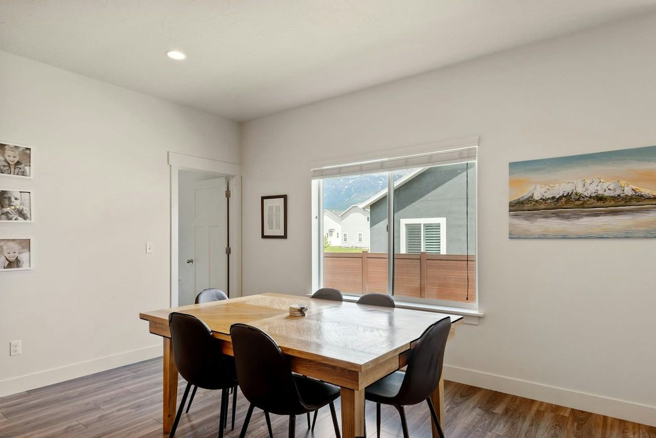 322 North 240 East - Photo 4 of 15