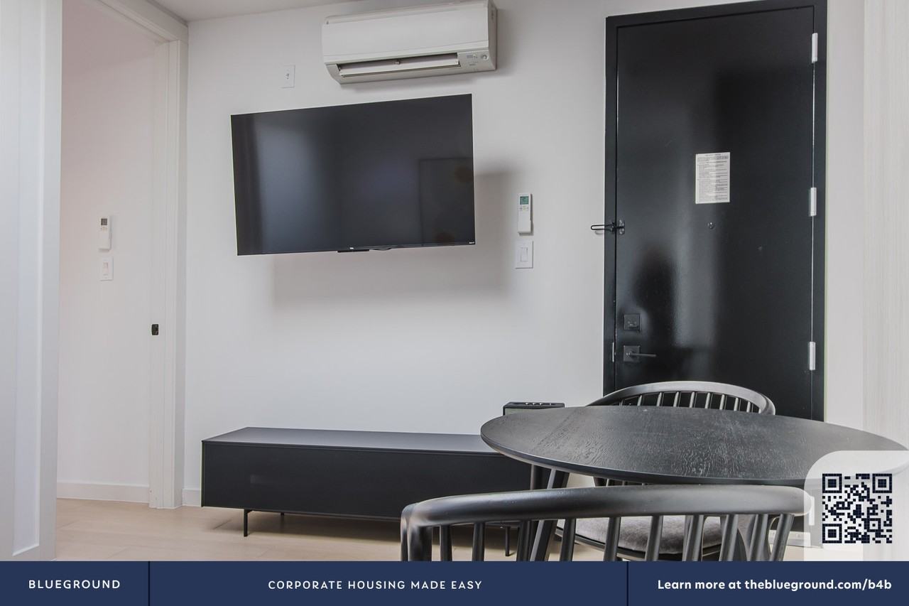 154 Atlantic Ave #1726 - Photo 6 of 20