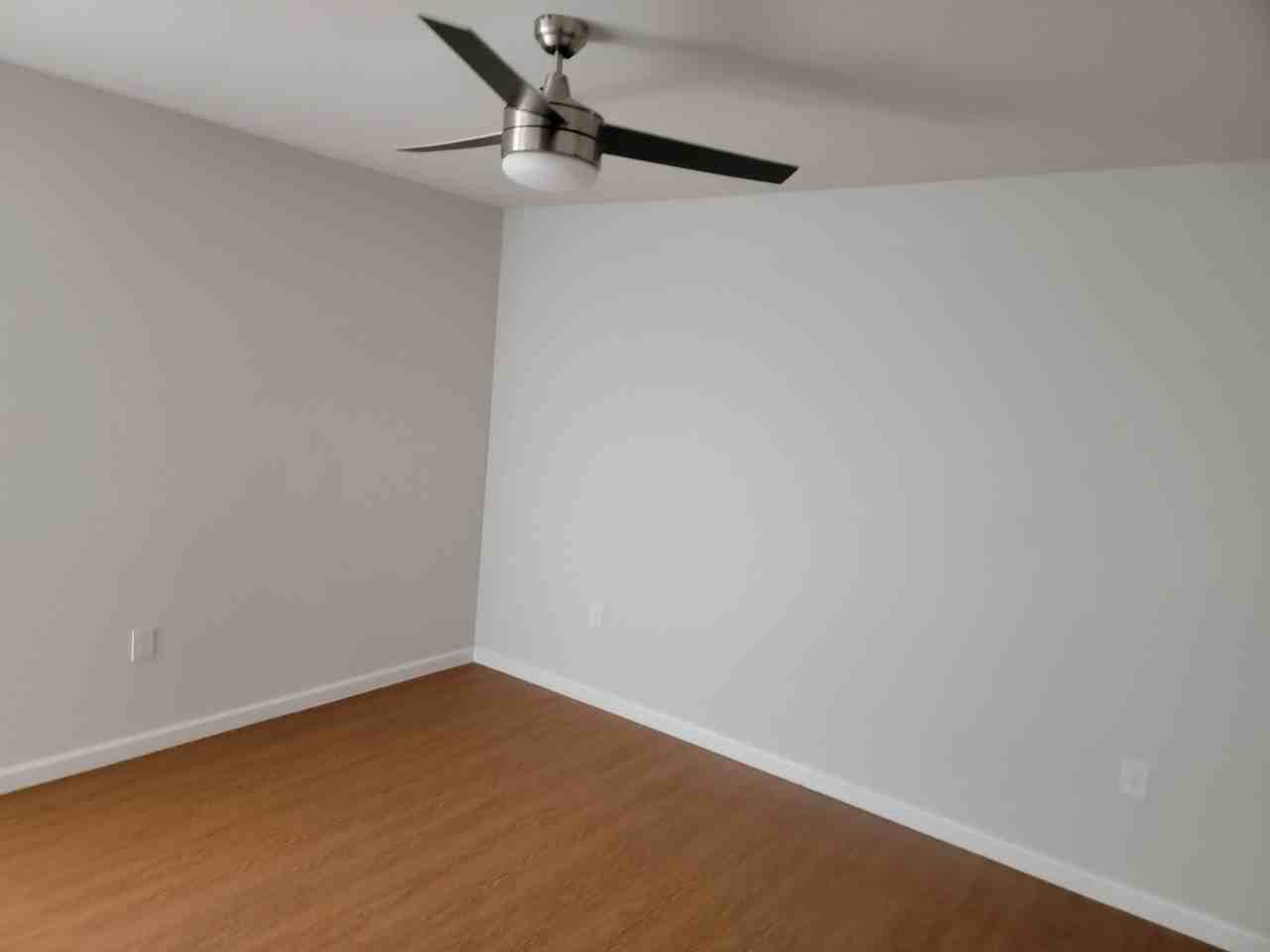 2500 Westcliff Road Unit A - Photo 4 of 8