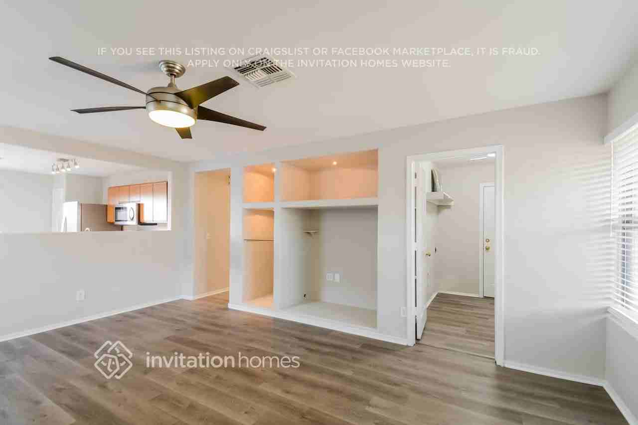 11506 W Windrose Ave - Photo 5 of 16