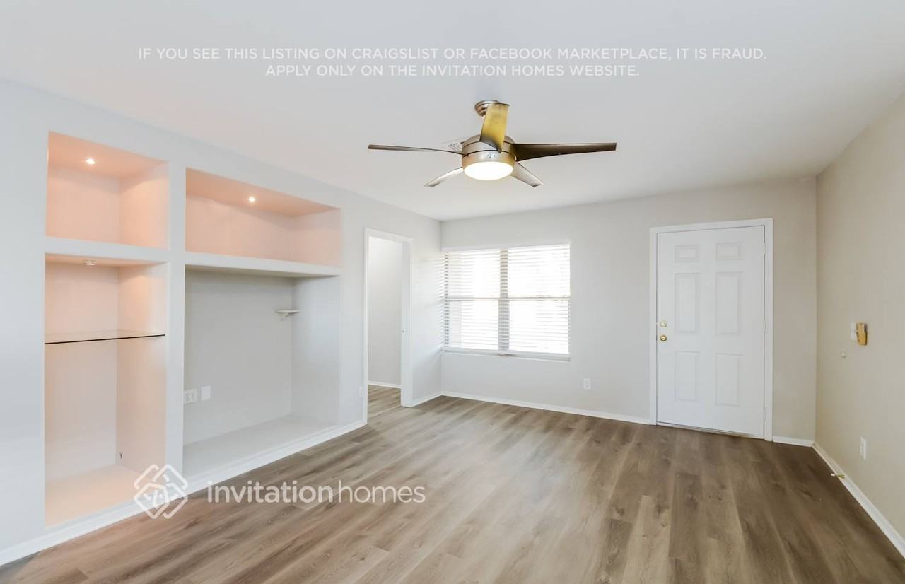 11506 W Windrose Ave - Photo 6 of 16