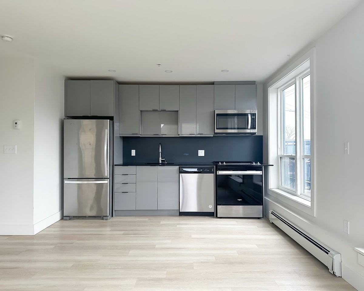 2710 Agricola St - Photo 2 of 13