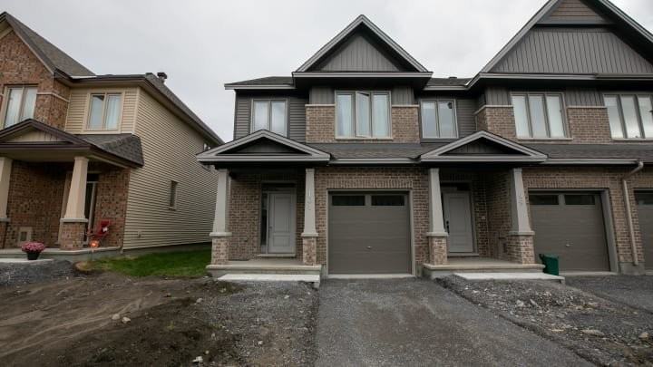 101 Nepeta Cres - Photo 2 of 47