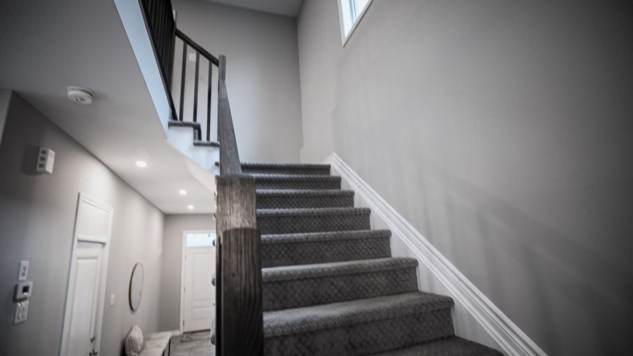 101 Nepeta Cres - Photo 3 of 47