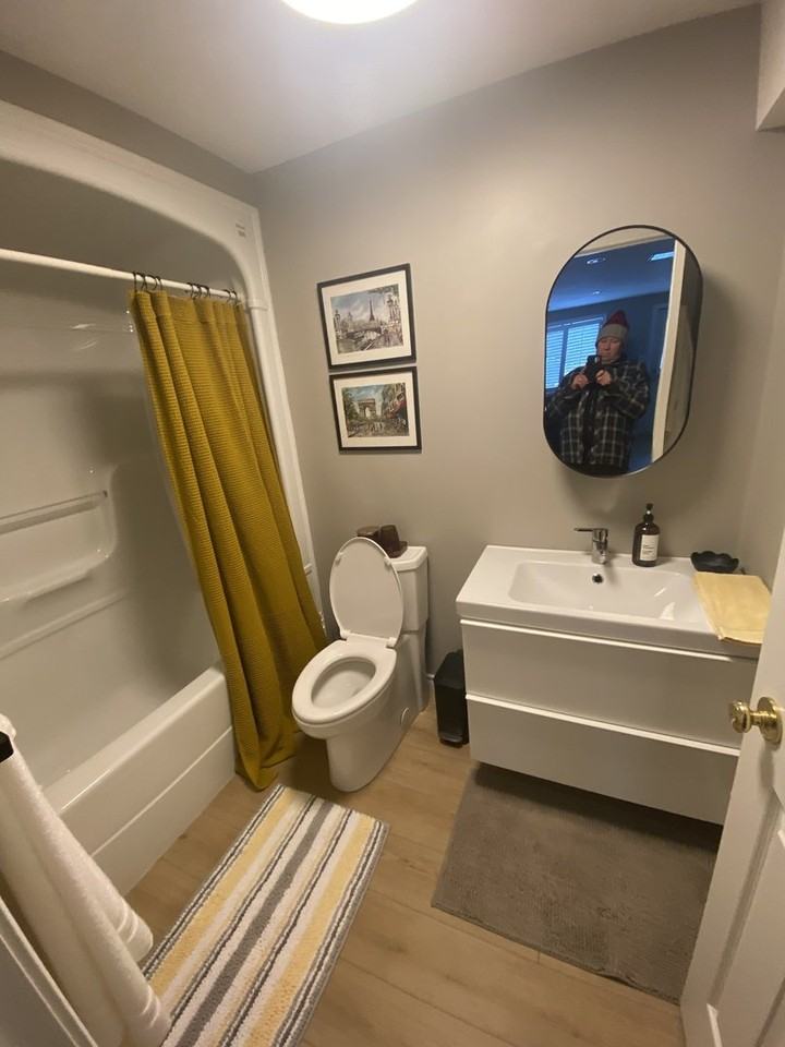 210 Briarfield Crt - Photo 2 of 11