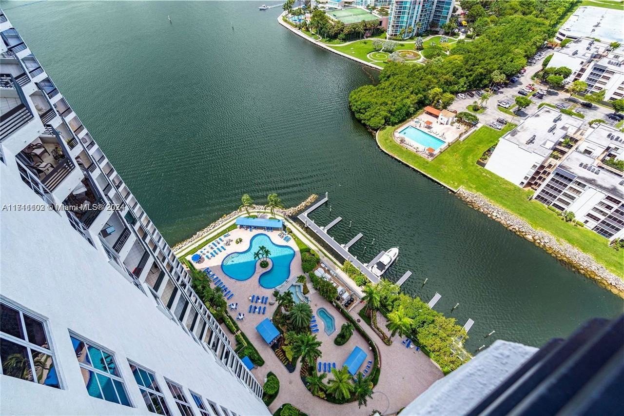 3530 Mystic Pointe Dr #2904 - Photo 3 of 8