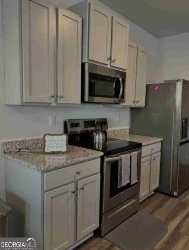 25 Peach Pl - Photo 4 of 12