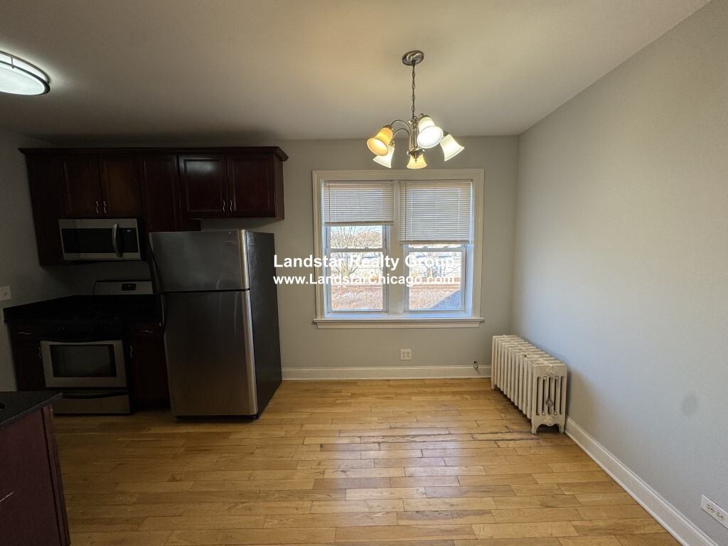 4564 W George St #3 - Photo 3 of 9