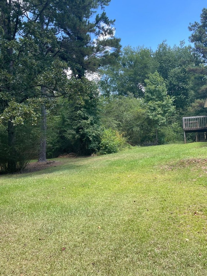 7093 Tyree Rd - Photo 6 of 30