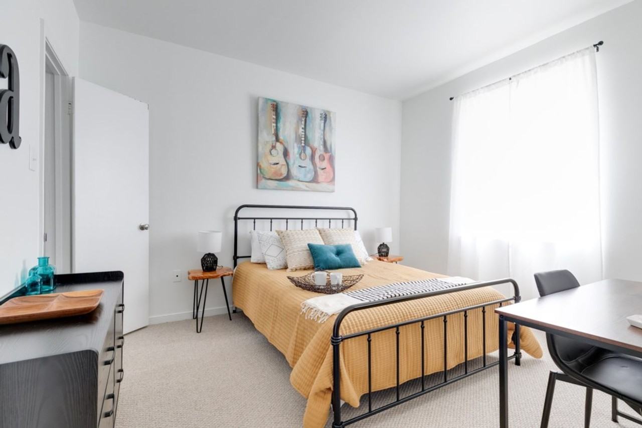 19-21 N. Stafford Avenue - Photo 5 of 16