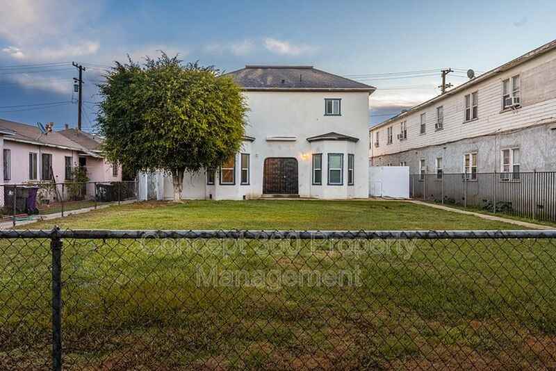1610 Chestnut Ave - Photo 2 of 28