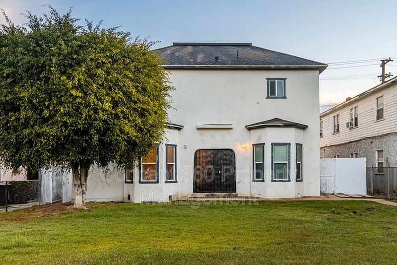 1608 Chestnut Ave - Photo 2 of 31