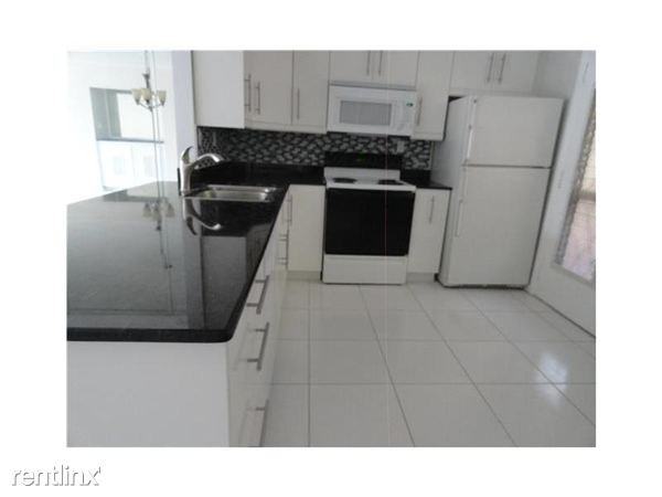 Polynesian Gardens Apartments 406 NW 68th Ave, Plantation, FL 33317