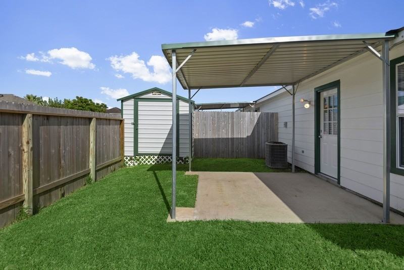 2131 Aruba Calle - Photo 2 of 35