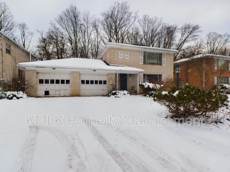 1834 Cromwell Dr - Photo 2 of 26