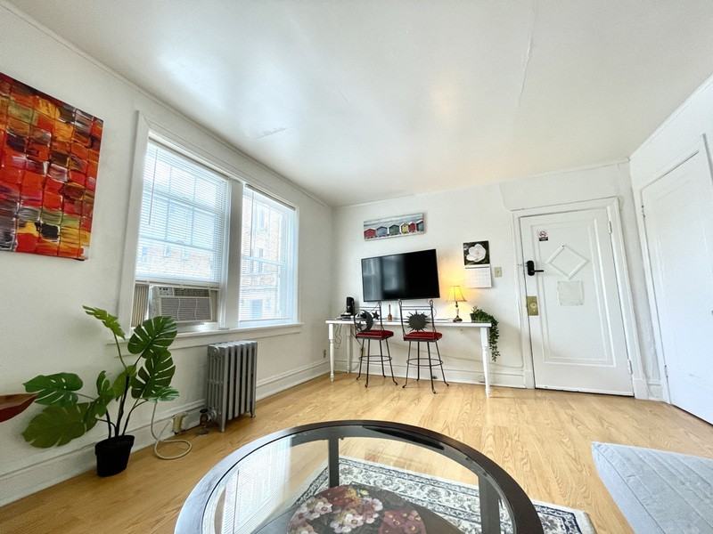 6647 Berthold Ave #1W - Photo 3 of 9