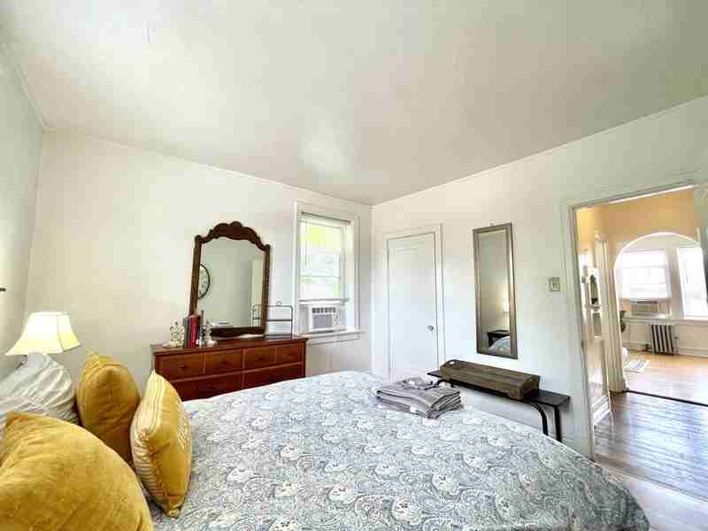 6647 Berthold Ave #1W - Photo 6 of 9