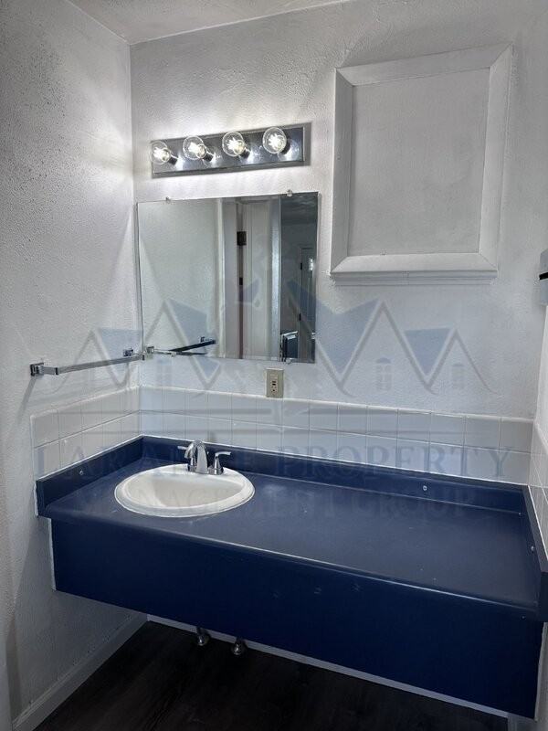 165 N 3rd St #39 - Photo 5 of 6