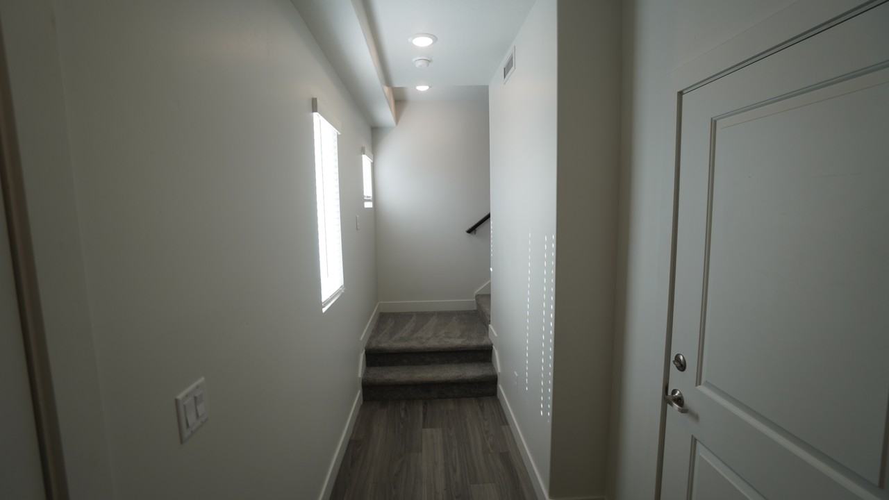 2347 W Jenna - Photo 6 of 40