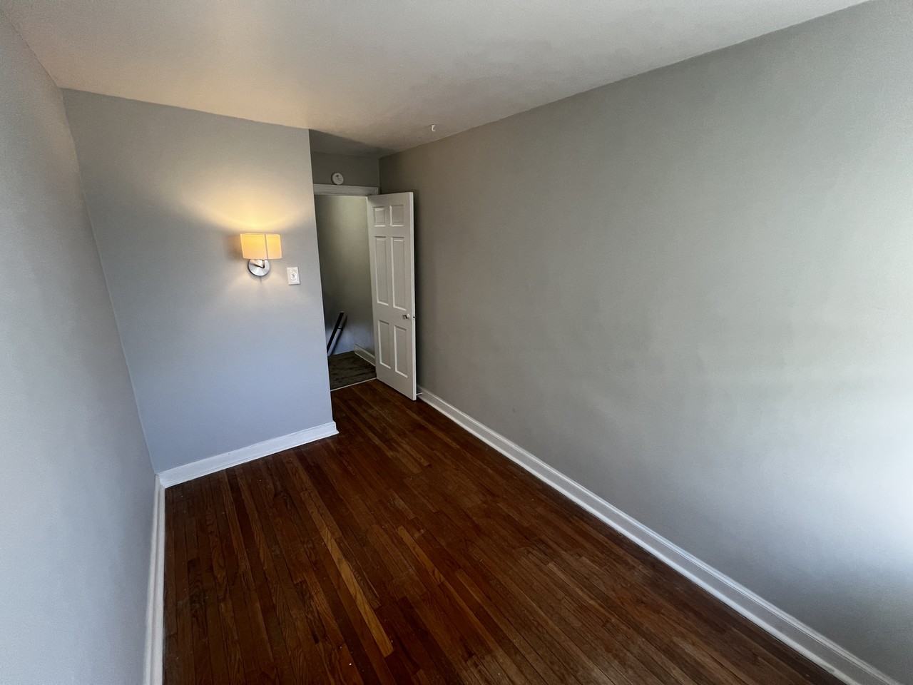 4006 Albemarle Ave - Photo 3 of 23