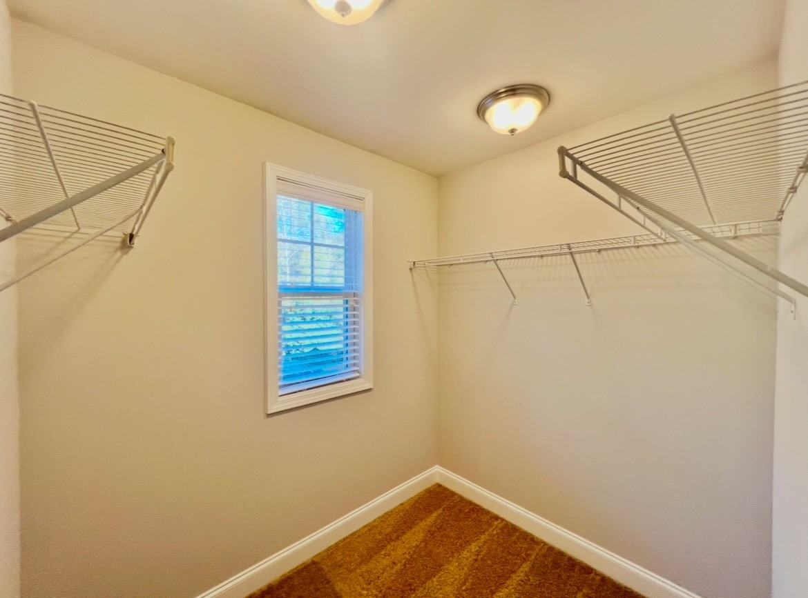 1664 Bridwell Ln - Photo 5 of 13