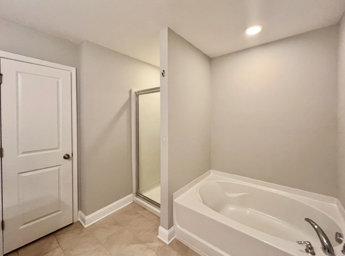 1664 Bridwell Ln - Photo 7 of 13