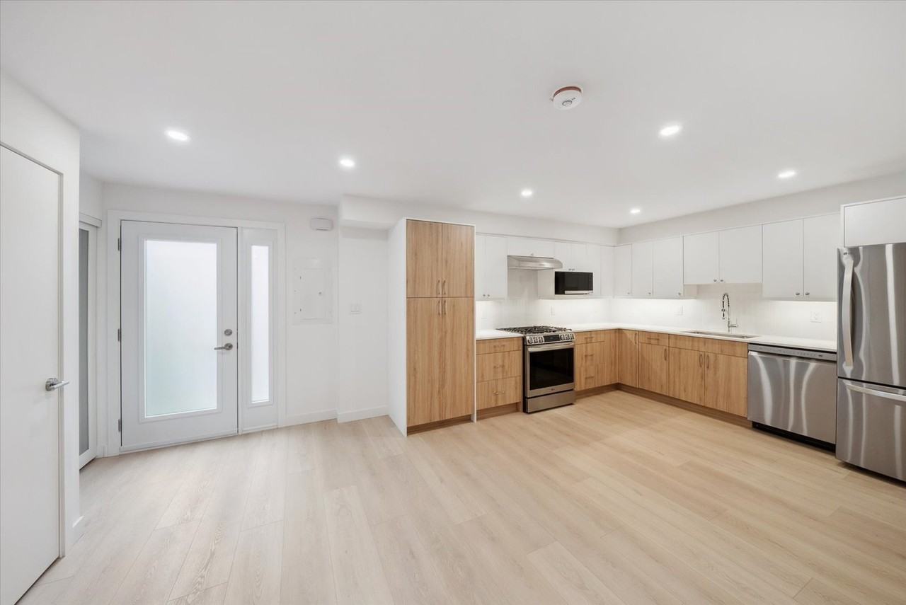 321 Saint George Street #2 - Photo 2 of 14