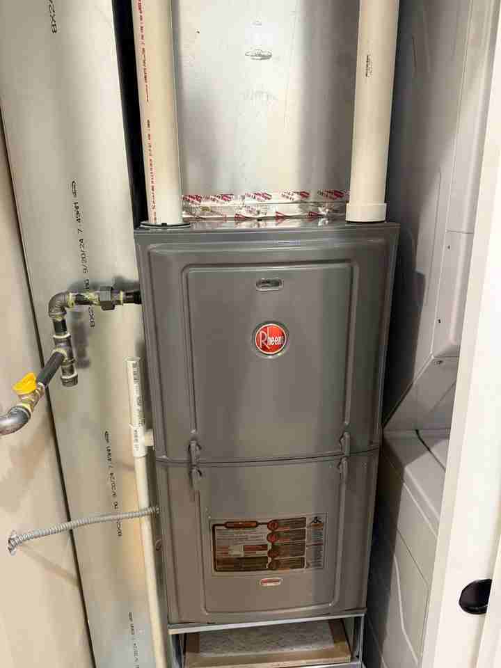 Elizabeth Apartments LLC - Photo 2 of 39