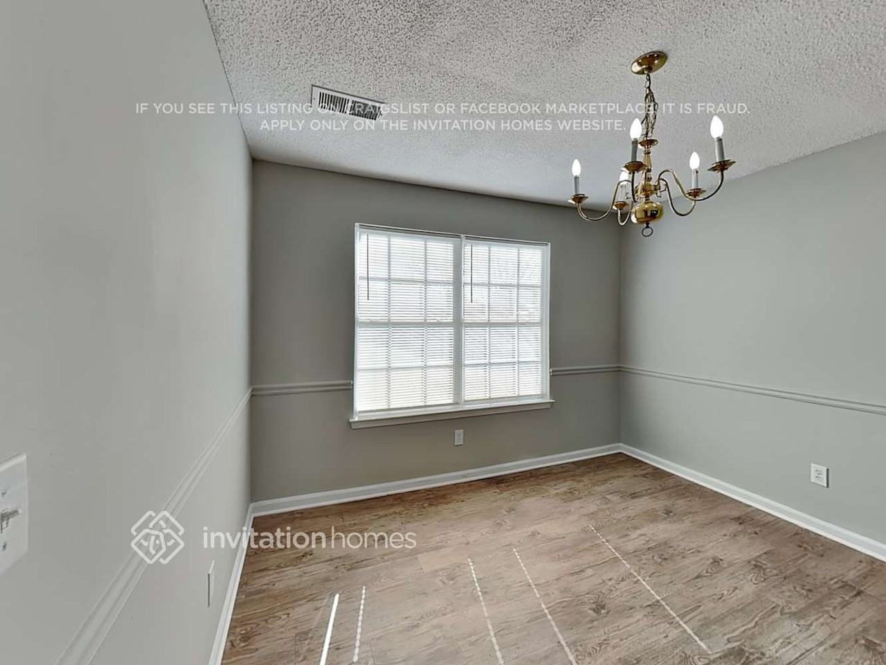 685 Meadows Ln - Photo 7 of 13