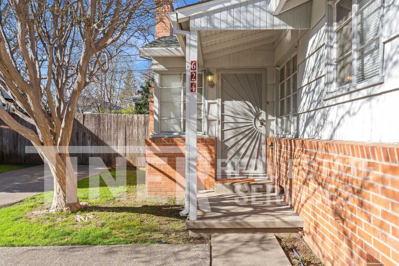 624 39th St - Photo 6 of 18