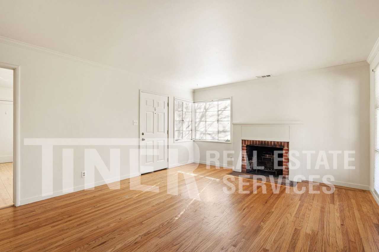 624 39th St - Photo 7 of 18