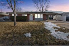 303 Sw - Photo 1 of 1