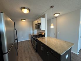 605 W Lake St - Photo 1 of 1