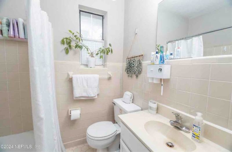 2931 Saint Johns Ave #8 - Photo 7 of 18