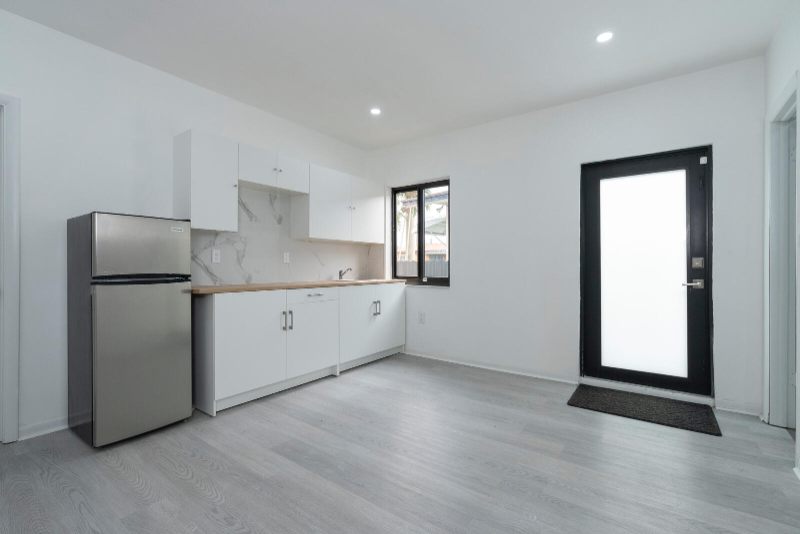 511 Nw 59th Ave #B - Photo 4 of 11