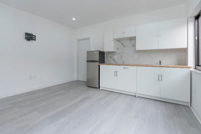 511 Nw 59th Ave #B - Photo 5 of 11