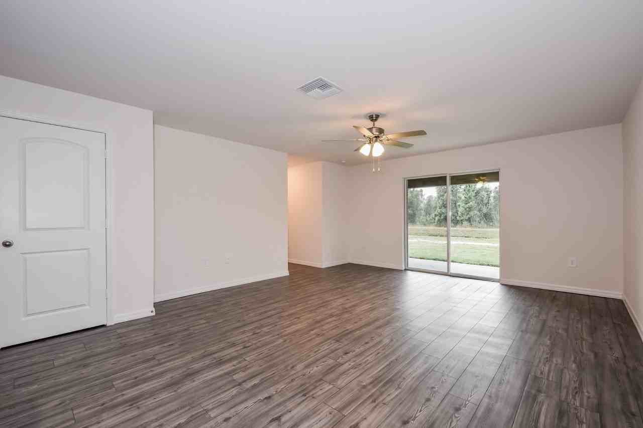 885 Youngreen Dr - Photo 2 of 18